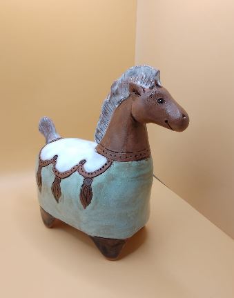 Декоративная лошадка 2000р
